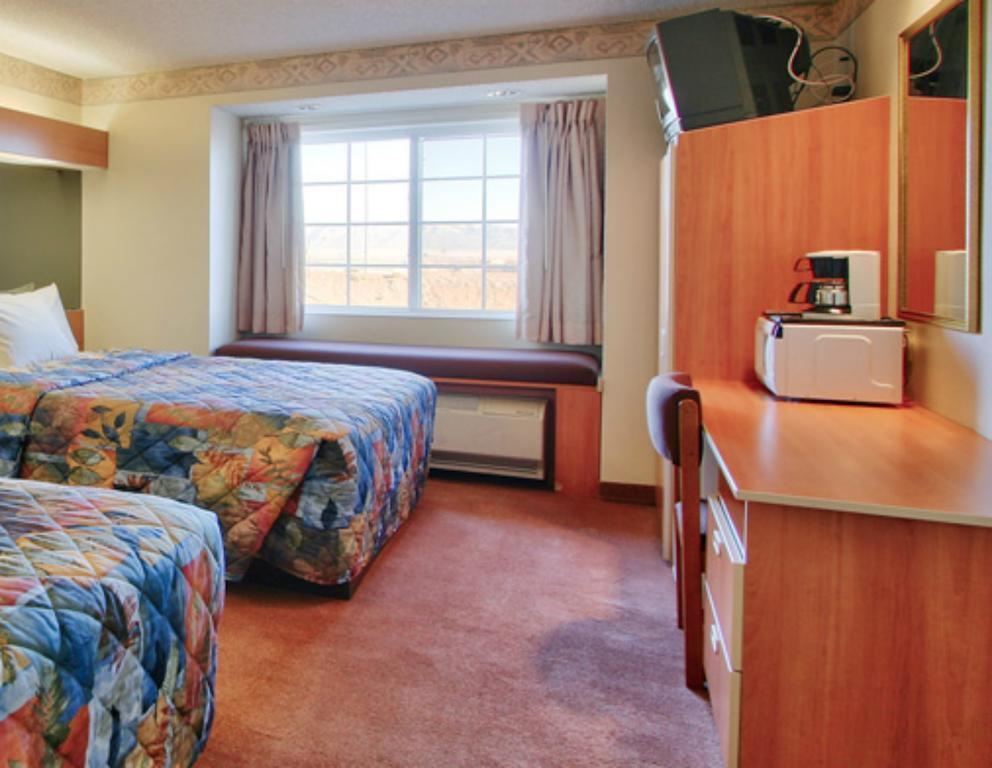 Western Skies Inn & Suites Los Lunas Kamer foto