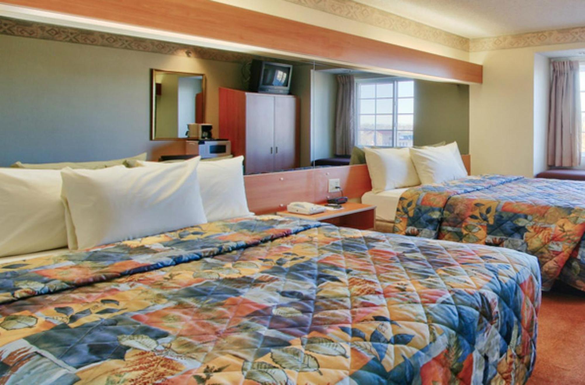 Western Skies Inn & Suites Los Lunas Buitenkant foto