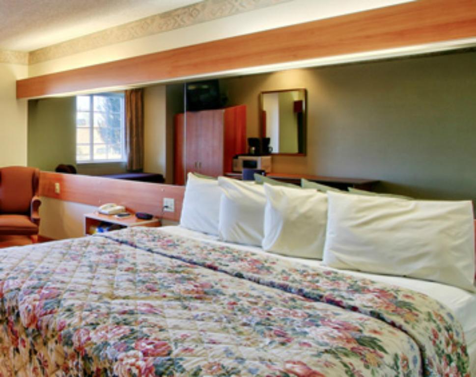Western Skies Inn & Suites Los Lunas Buitenkant foto