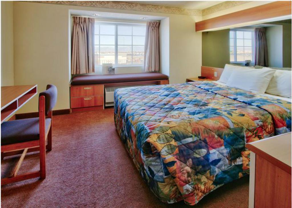 Western Skies Inn & Suites Los Lunas Buitenkant foto